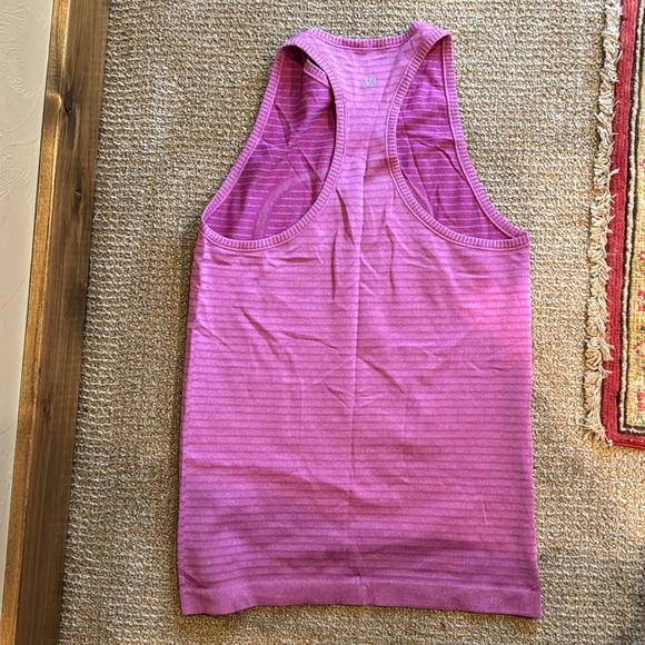 EUC Lululemon Swiftly High-neck Tank - 8 - Picture 2 of 2